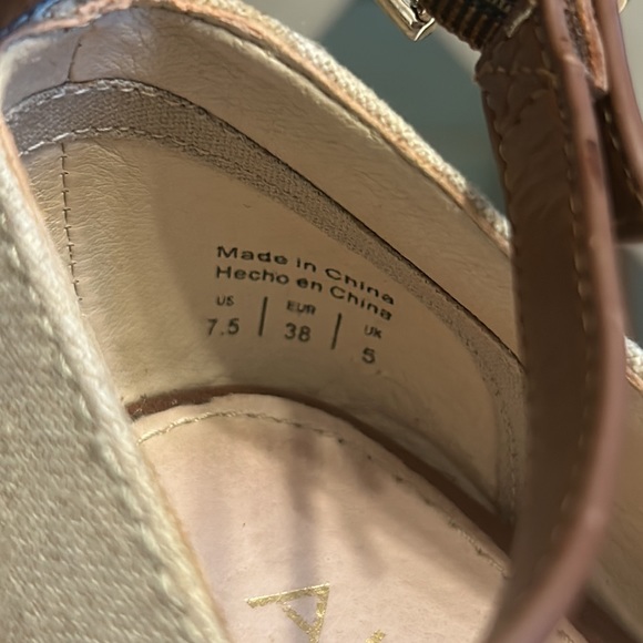 wedged neutral heels by ALDO🪐 - Picture 3 of 7